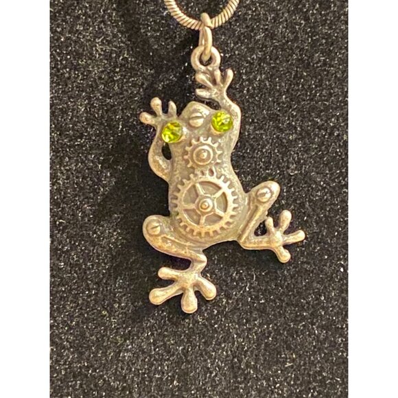 Jewelry - Steampunk Frog Pendant Necklace With Green Gemstone Eyes & Gear Details
